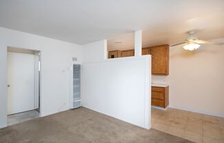 1 bed, 1 bath, $2,195, Unit 07