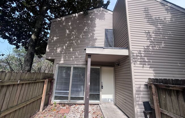 511 FOX RUN AVE