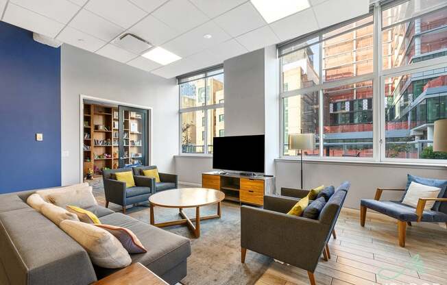 1 bed, 1 bath, $4,300, Unit 12C