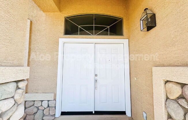 1894 E SAGEBRUSH ST