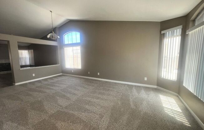 SUPER UPDATED SINGLE STORY NO HOA!!