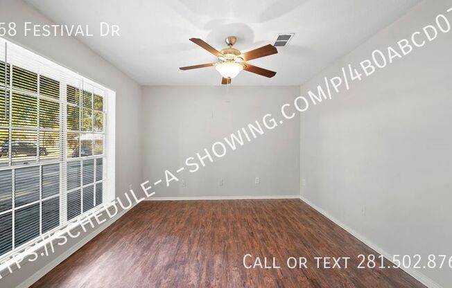 958 FESTIVAL DR