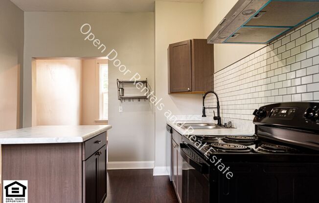 1 bed, 1 bath, 750 sqft, $795, Unit Apartment 1