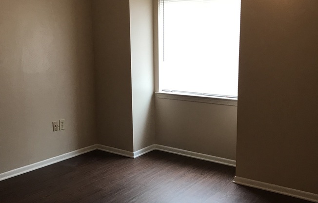 2 beds, 1.5 baths, 1,100 sqft, $900, Unit 8845-C