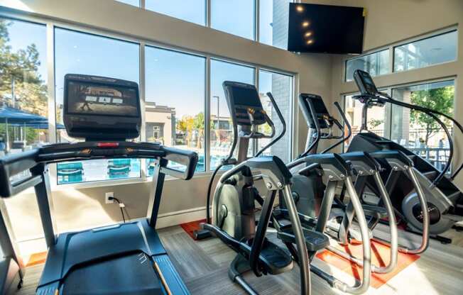 Axio 8400 Fitness Center