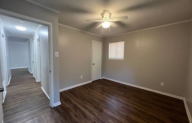 2 beds, 1 bath, $750