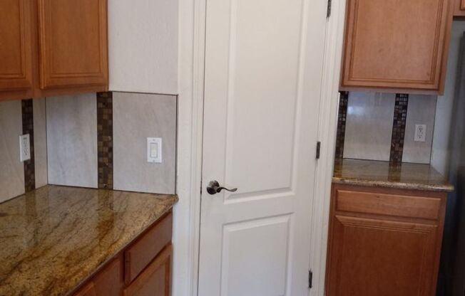 Phoenix Split Floor Plan 4 Bedroom + den