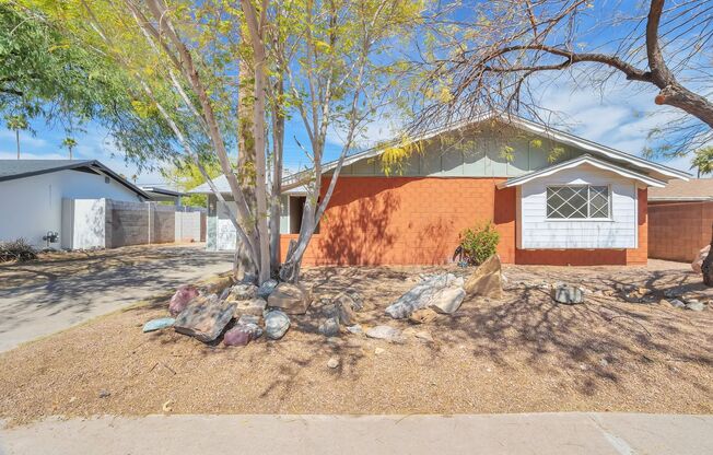 Spacious 3-bedroom, 3-bathroom home with an additional casita located in Scottsdale, AZ