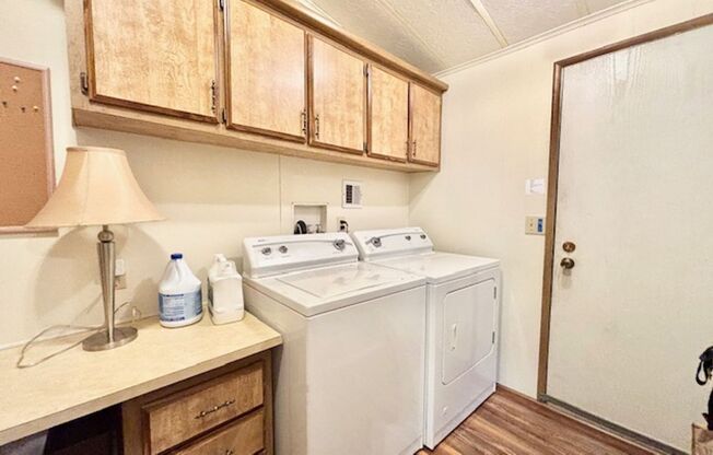 2 beds, 2 baths, $3,200, Unit # 108