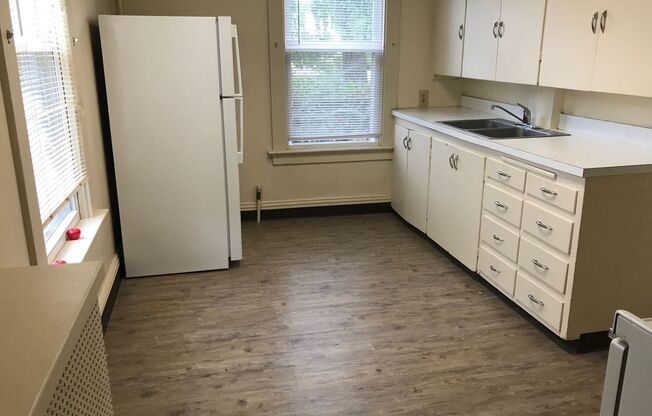 1 bed, 1 bath, 700 sqft, $765, Unit 3010-03