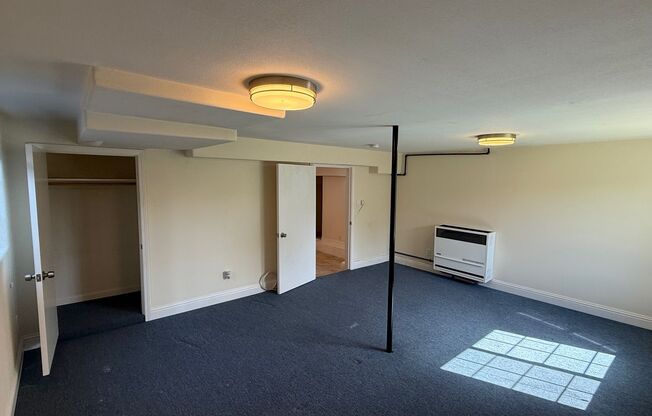 2-Bedroom Apartment in Central Richmond