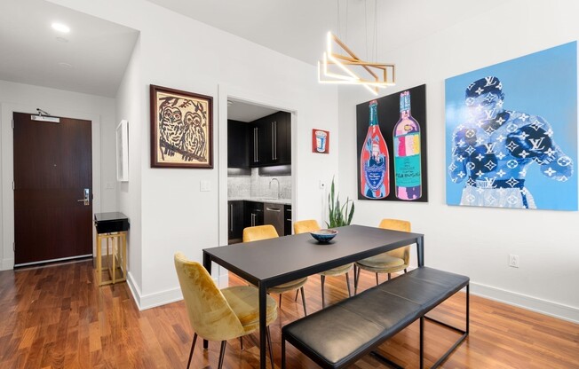 2 beds, 2 baths, 1,263 sqft, $8,000, Unit 21M