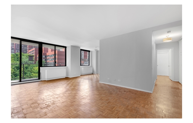 2 beds, 2.5 baths, 1,262 sqft, $8,200, Unit 7E