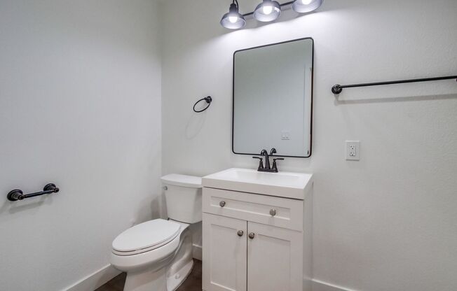 1 bed, 1 bath, 576 sqft, $2,445, Unit 6