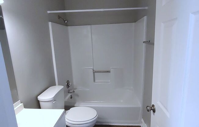 1 bed, 1 bath, 576 sqft, $750, Unit 3625-H