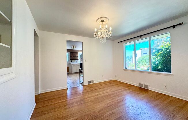 Phinney Ridge Home
