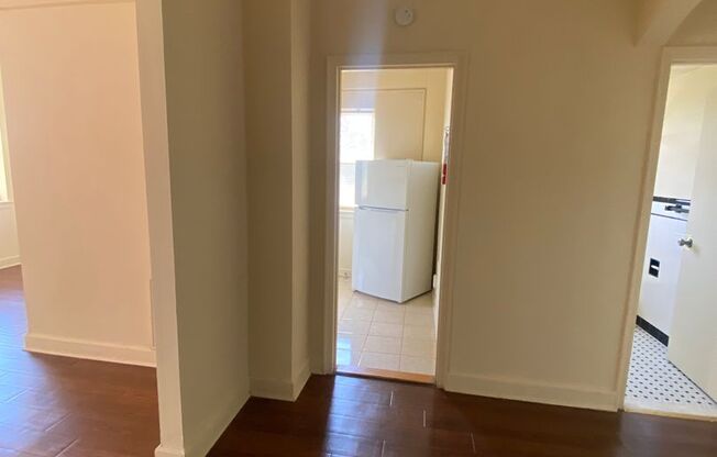 1 bed, 1 bath, 623 sqft, $1,000, Unit C63