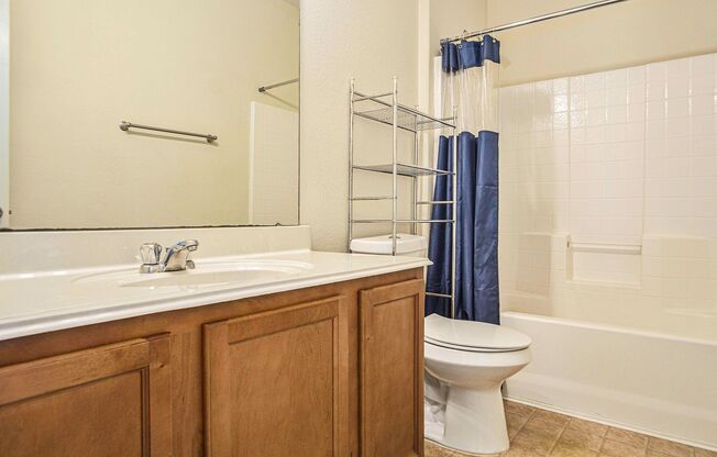 3 beds, 2.5 baths, $1,950