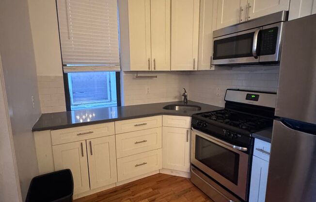 124-14 Metropolitan Ave