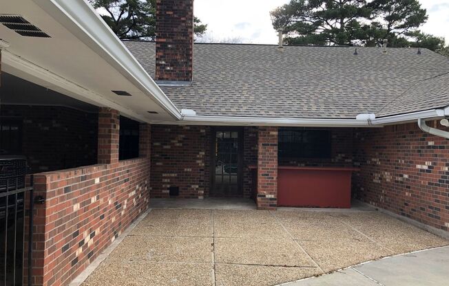 1333 Oakdale