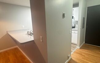 1 bed, 1 bath, $1,100, Unit 104