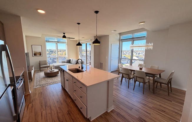 2 beds, 2 baths, 1,113 sqft, $2,075, Unit 10025-312