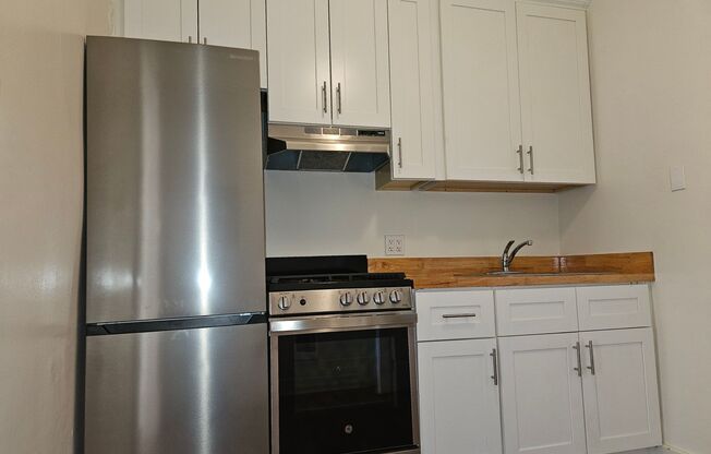 Cow Hollow: Remodeled Studio 1 Block from Union Street