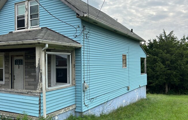 951 HIGH ST