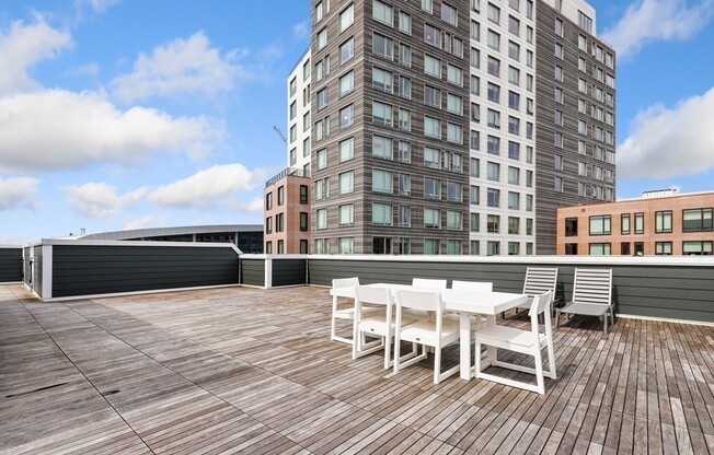1 bed, 1 bath, 675 sqft, $3,300, Unit 310