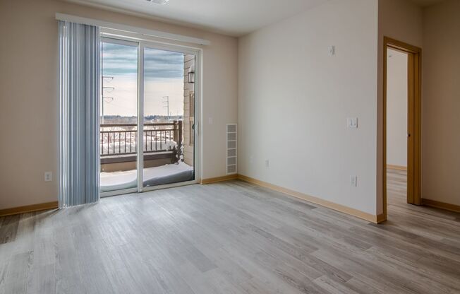 1 bed, 1 bath, 676 sqft, $1,575, Unit 412