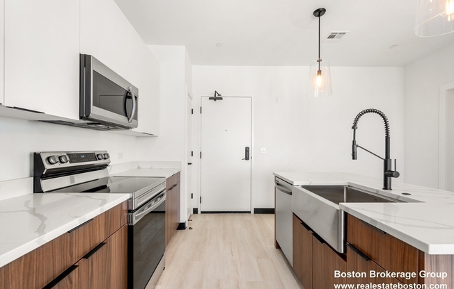 1 bed, 1 bath, 510 sqft, $2,200, Unit 602