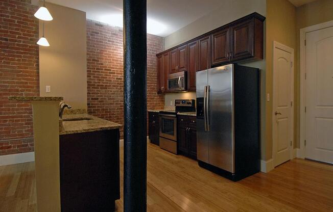 apartment for rent, Johnston, Providence, Cranston, Pawtucket, Boston, 1 bedroom, 2 bedroom, 3 bedroom, luxury apartment, pet friendly, gourmet kitchen, hardwood floors, open floorplan