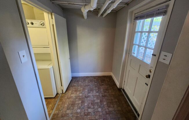 1 bed, 1 bath, 663 sqft, $1,500, Unit D-K1