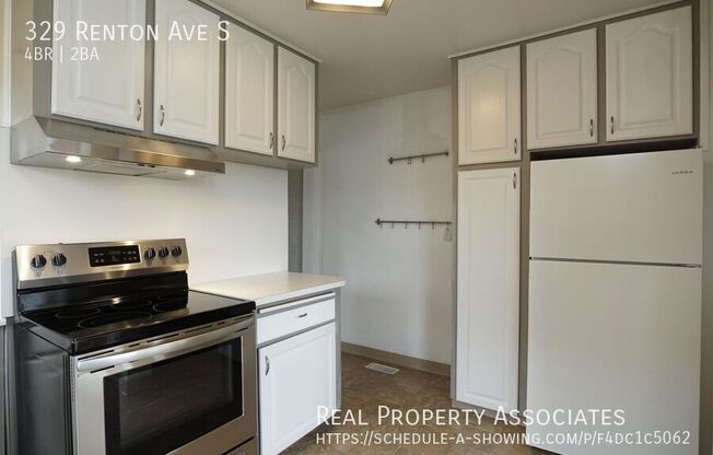 329 RENTON AVE S