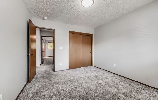 3 beds, 3 baths, $2,250