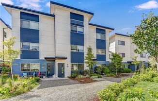 Modern Contemporary Townhome just one block from the Light Rail!
