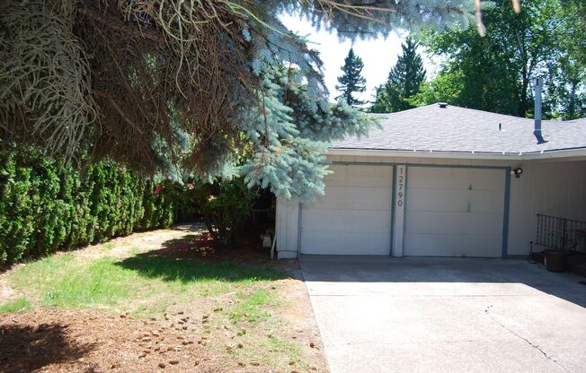 Charming 2 Bedroom 1.5 Bathroom in Tigard
