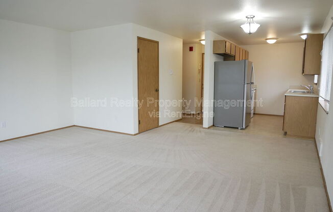 3232 21st Avenue West