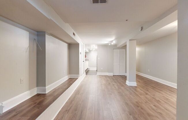 1312 W St NW