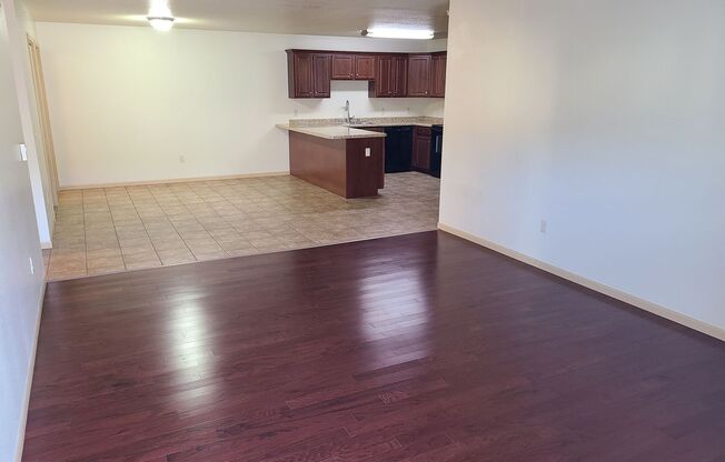 2 beds, 2 baths, 1,200 sqft, $1,495, Unit 3717-102