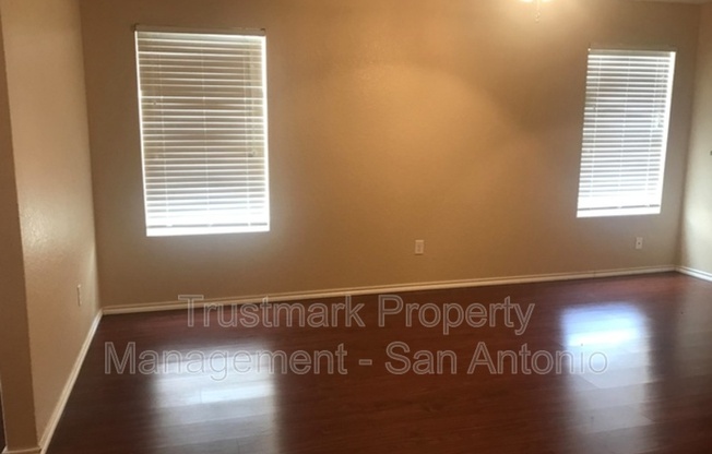 3 beds, 2 baths, 1,518 sqft, $2,000