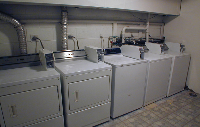 1 bed, 1 bath, 528 sqft, $850, Unit 4601 Apt A3