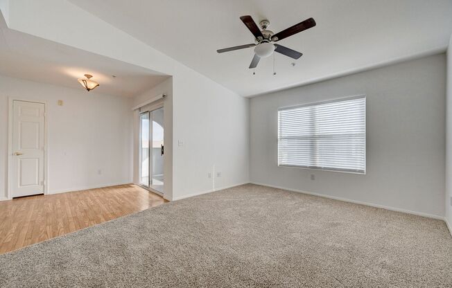 2 beds, 2 baths, $1,299, Unit # 3092