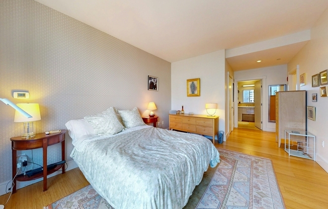 2 beds, 2 baths, 1,291 sqft, $6,250, Unit 2304