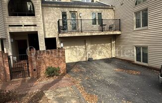 711-D Marshall St-1BR/1BA Third Floor Condo, Near Old Salem