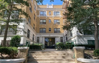 139 N ARLINGTON AVE