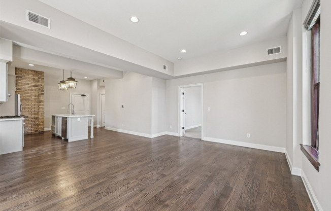 2 beds, 2 baths, 1,251 sqft, $2,995, Unit 306