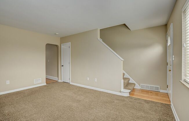 127 135 COMMONWEALTH AVE