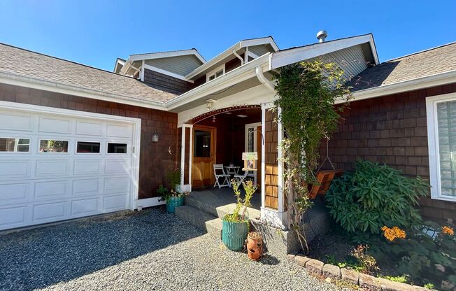 1611 S 34th St Bellingham