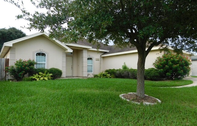Spacous Southside Split Bedroom Home